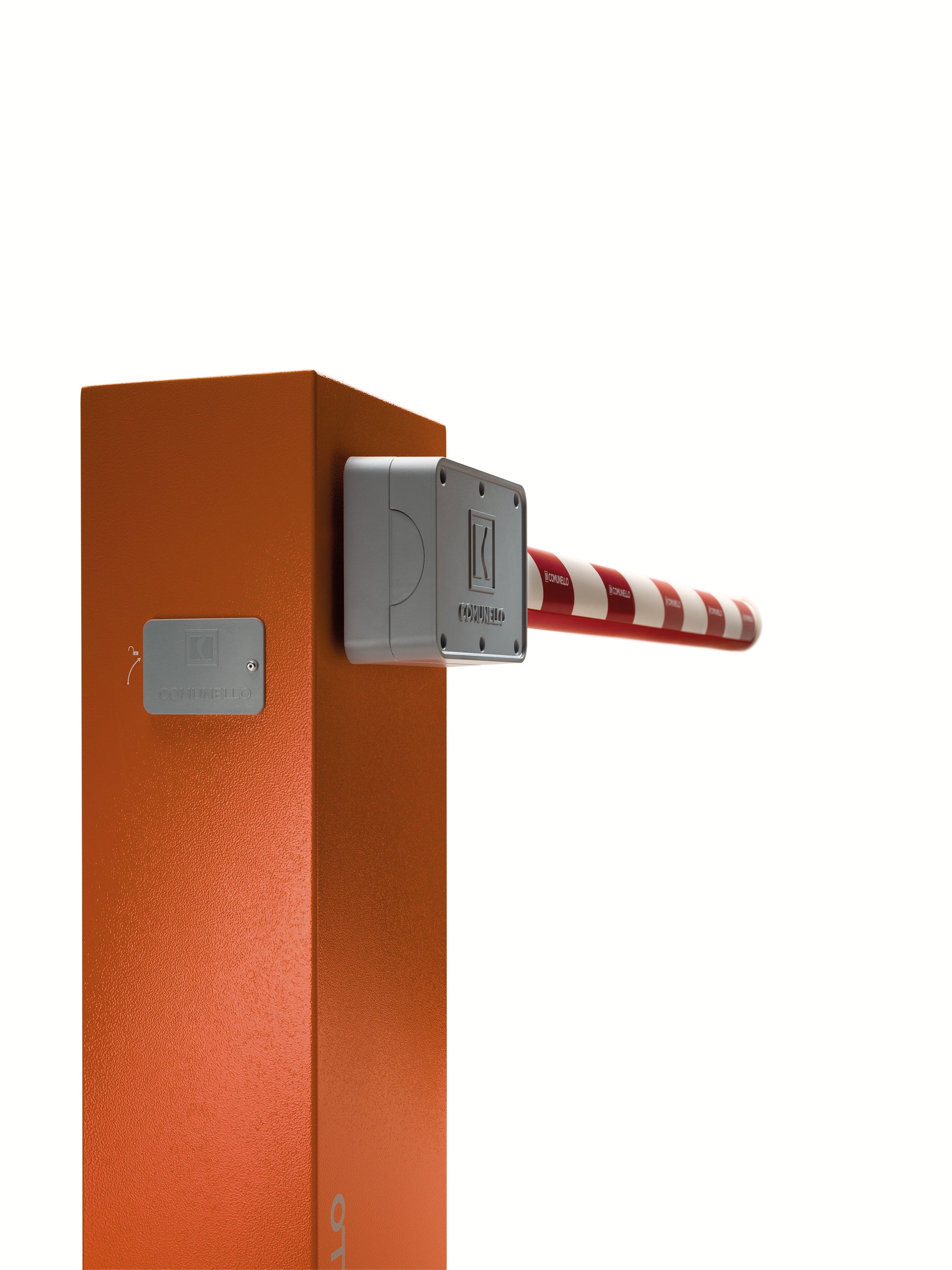 Comunello Border 400 24V 4M Heavy Duty parking Barrier with robust arm and secure control unit.